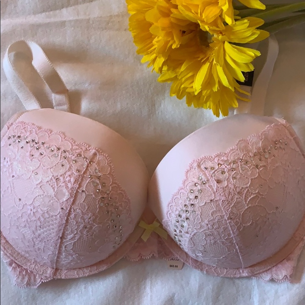 NEW VICTORIA SECRET DREAM ANGELS PUSH UP BRA
